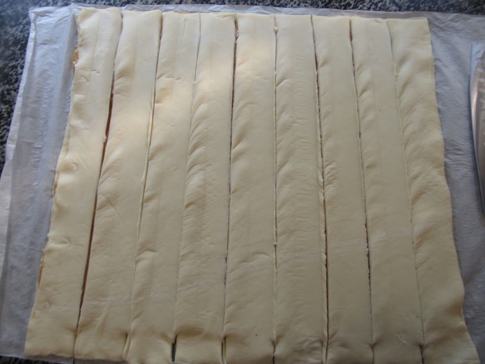 Roscas de hojaldre y avellanas Thermomix