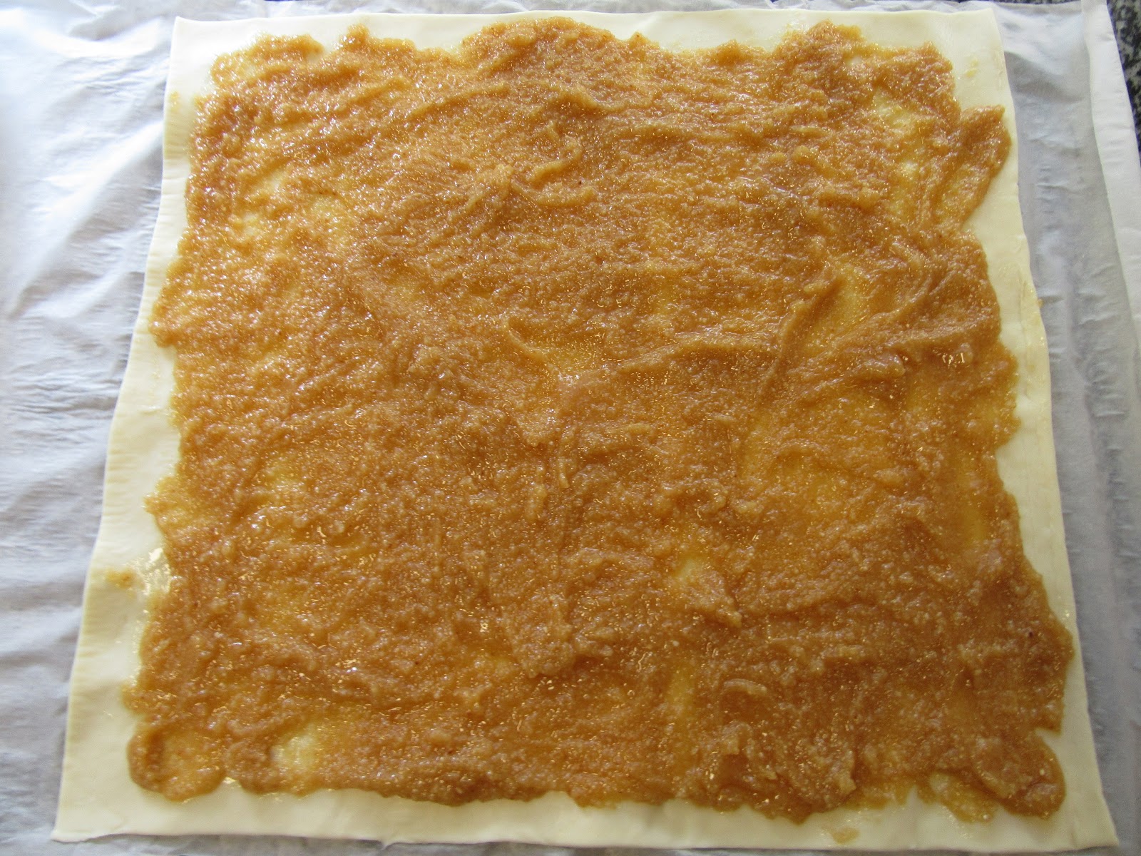 Roscas de hojaldre y avellanas Thermomix