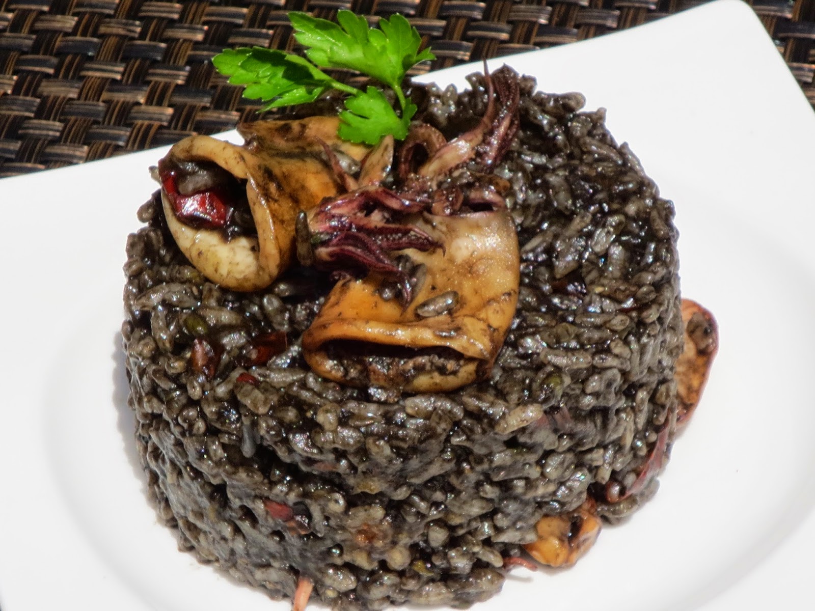 Arroz negro con chipirones olla GM