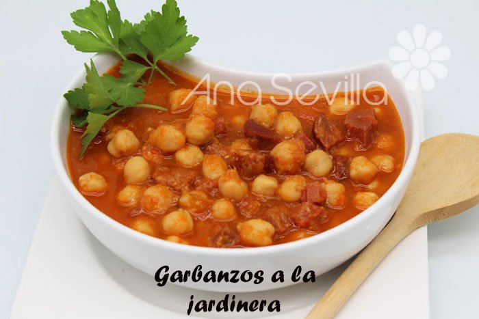 Garbanzos a la jardinera