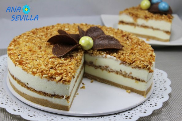 Tarta helada garrapiñada