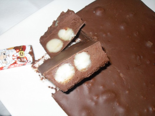 TURRÓN DE CHOCOLATE DE MACADAMIA