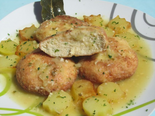 Filetes rusos de pollo en salsa