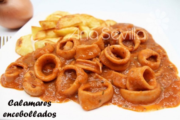 Calamares encebollados