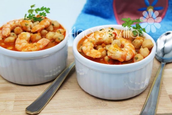 Garbanzos con langostinos