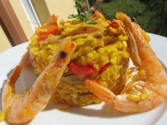 Arroz con pollo y langostinos