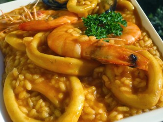 Arroz caldoso con calamares