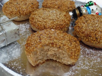 Polvorones de almendra y canela