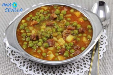Guisantes guisados