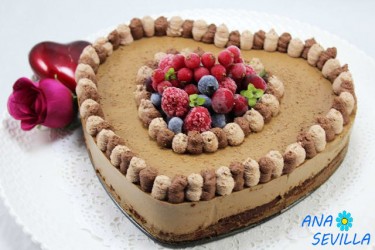 Tarta mousse de chocolate con brownie