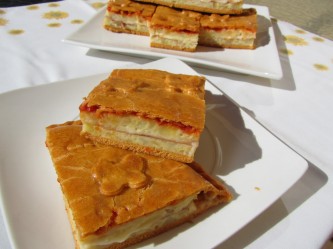 Empanada de tortilla rellena