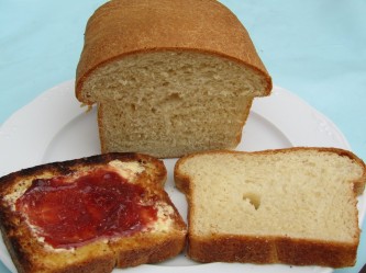 Pan de leche de almendras