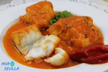 Bacalao en salsa de piquillos