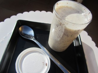 Yogur griego de stracciatella