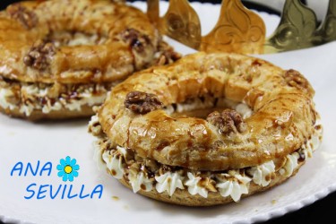 Coronas de nata y nueces