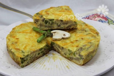 Pastel de champiñones y espárragos