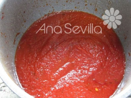 Salsa para pizzas lista para embotar