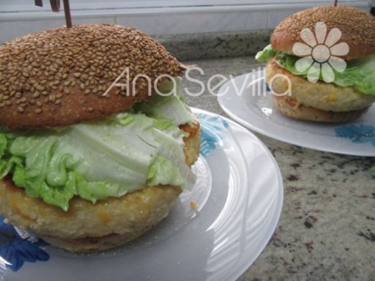 Hamburguesas chicken and cheese