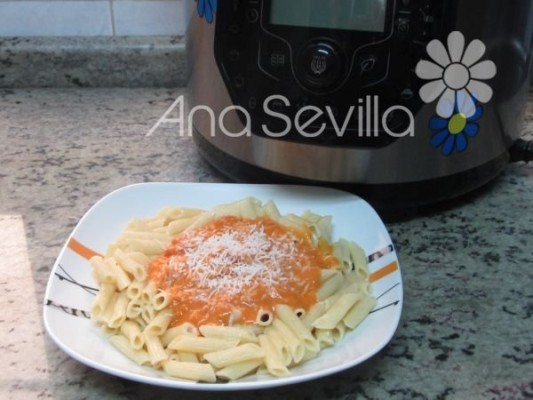 Pasta carbonara-curry en olla GM