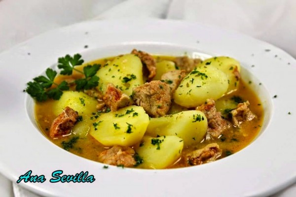 Guiso de solomillo con patatas