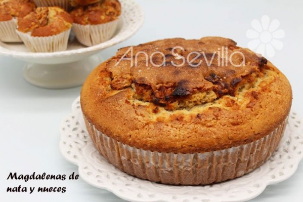 Magdalenas de nata y nueces