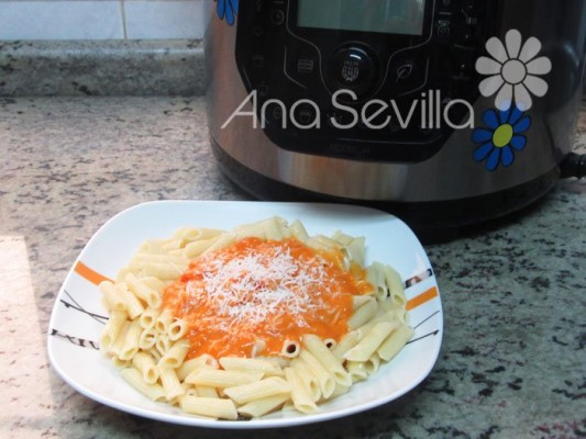 Pasta carbonara-curry