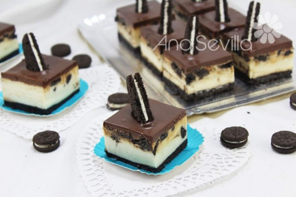 Pastelitos cheesecake oreo