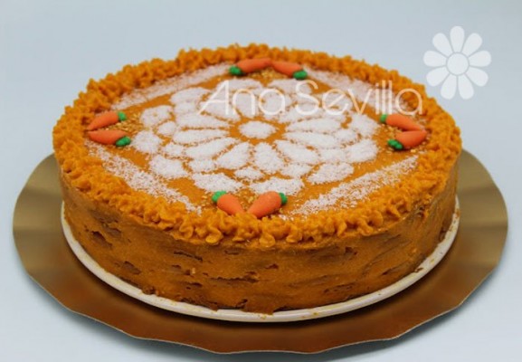 Tarta de galletas, zanahoria y coco