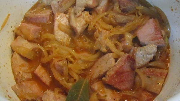 Atún encebollado olla GM