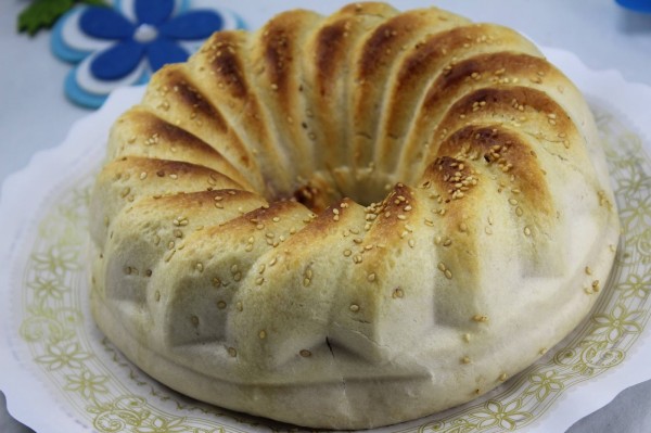 Rosca de pan rellena olla GM