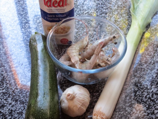 Espaguetis de calabacín con langostinos Thermomix