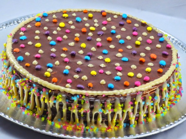 Tarta de huesitos bicolor Ana Sevilla cocina tradicional
