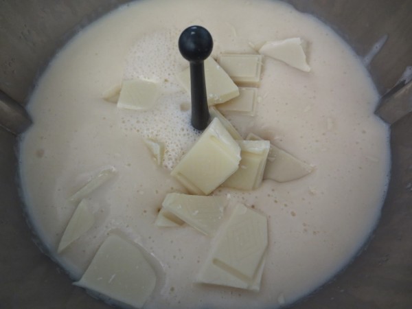 Natillas de chocolate blanco Thermomix