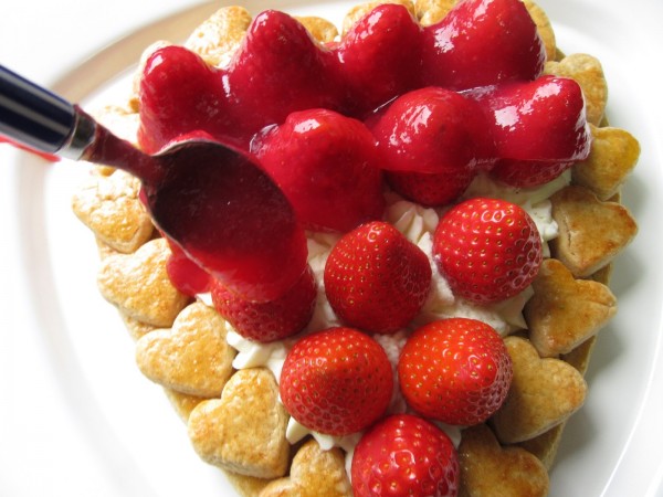 Tarta de galleta, nata y fresas Thermomix