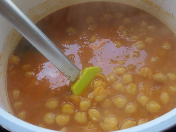 Garbanzos a la cerveza olla GM