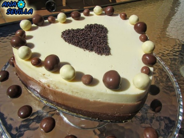 Tarta tres chocolates Ana Sevilla con Thermomix