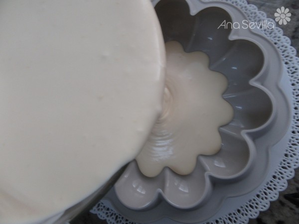 Mousse de chocolate blanco glaseado Thermomix