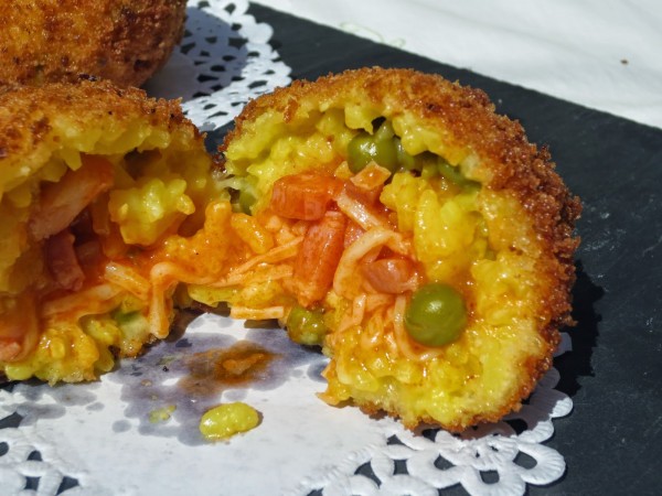 Arancini de pizza (Bolas de arroz) Thermomix