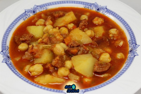 Potaje de garbanzos con patatas Ana Sevilla con Thermomix