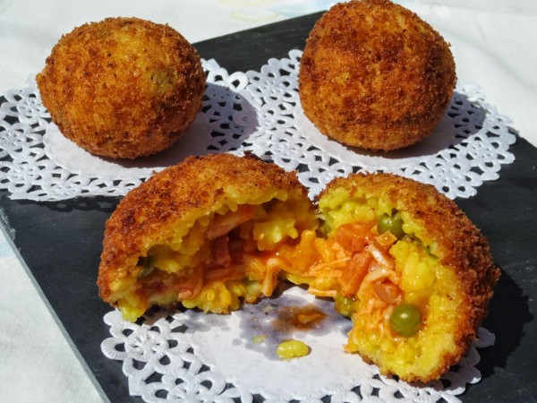 Arancini de pizza (Bolas de arroz) Thermomix