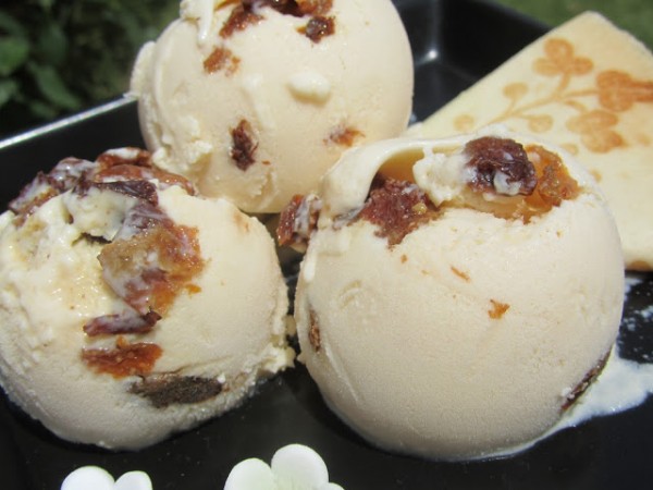 Helado de ron con pasas Ana Sevilla con Thermomix