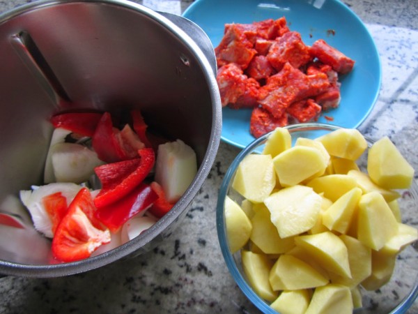 Patatas con costillas Thermomix