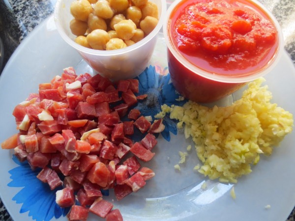 Garbanzos con arroz olla GM.