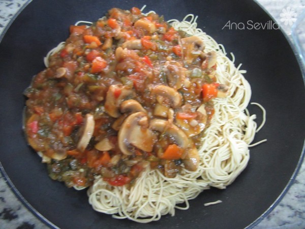 Receta de fideos chinos vegetarianos fáciles de preparar