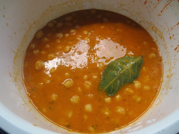 Garbanzos a la cerveza olla GM