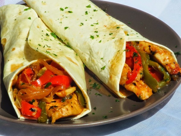 Fajitas o tacos de pollo Ana Sevilla olla GM