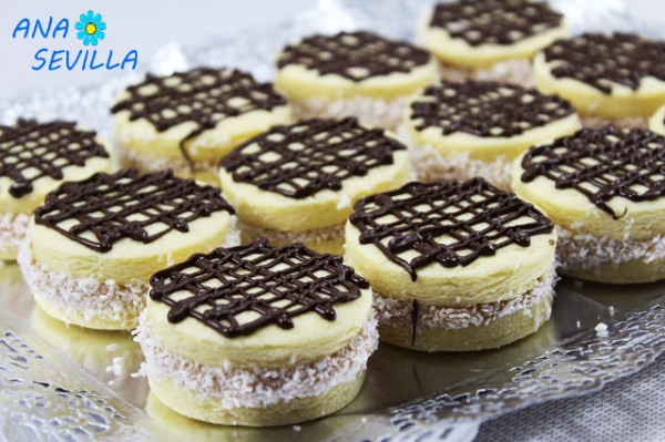 Alfajores de dulce de leche argentinos con Thermomix Ana Sevilla