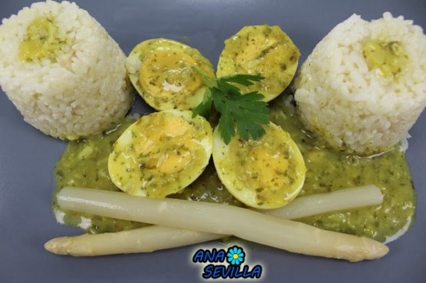 Huevos en salsa verde Ana Sevilla olla GM