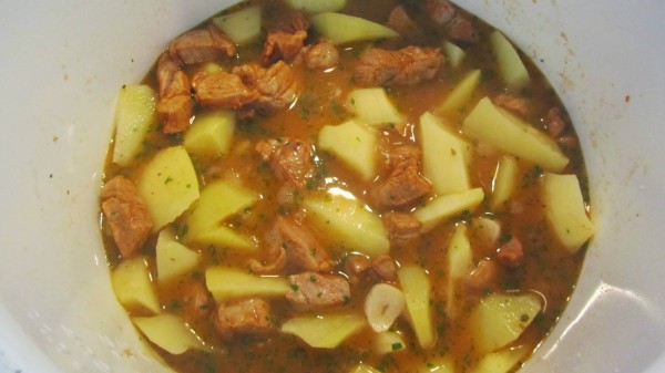 Guiso de solomillo con patatas olla GM