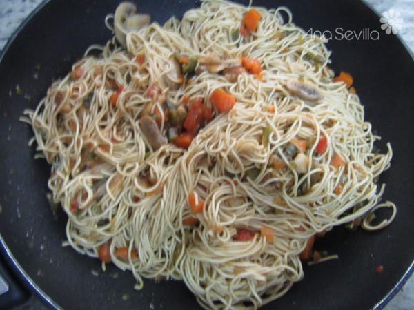 Receta de fideos chinos vegetarianos fáciles de preparar